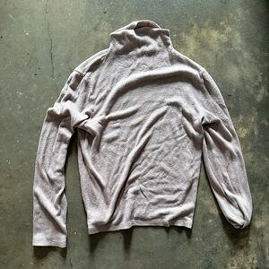 Oak + fort pale pink sweater